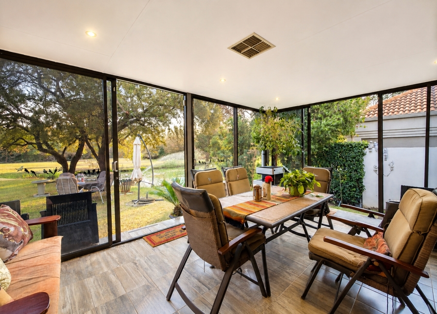 3 Bedroom Property for Sale in WestLake Country Safari Estate North West